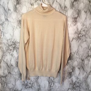Neiman Marcus Cashmere/Silk Turtle Neck Sweater